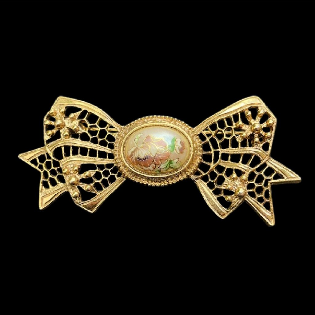 Vintage 1928 Victorian Style Filigree Bow Pin With Floral Domed Pearl Center
